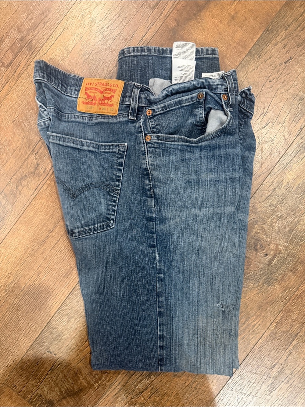 Levi's Men's Faded Blue Straight Jeans 569 36x32
